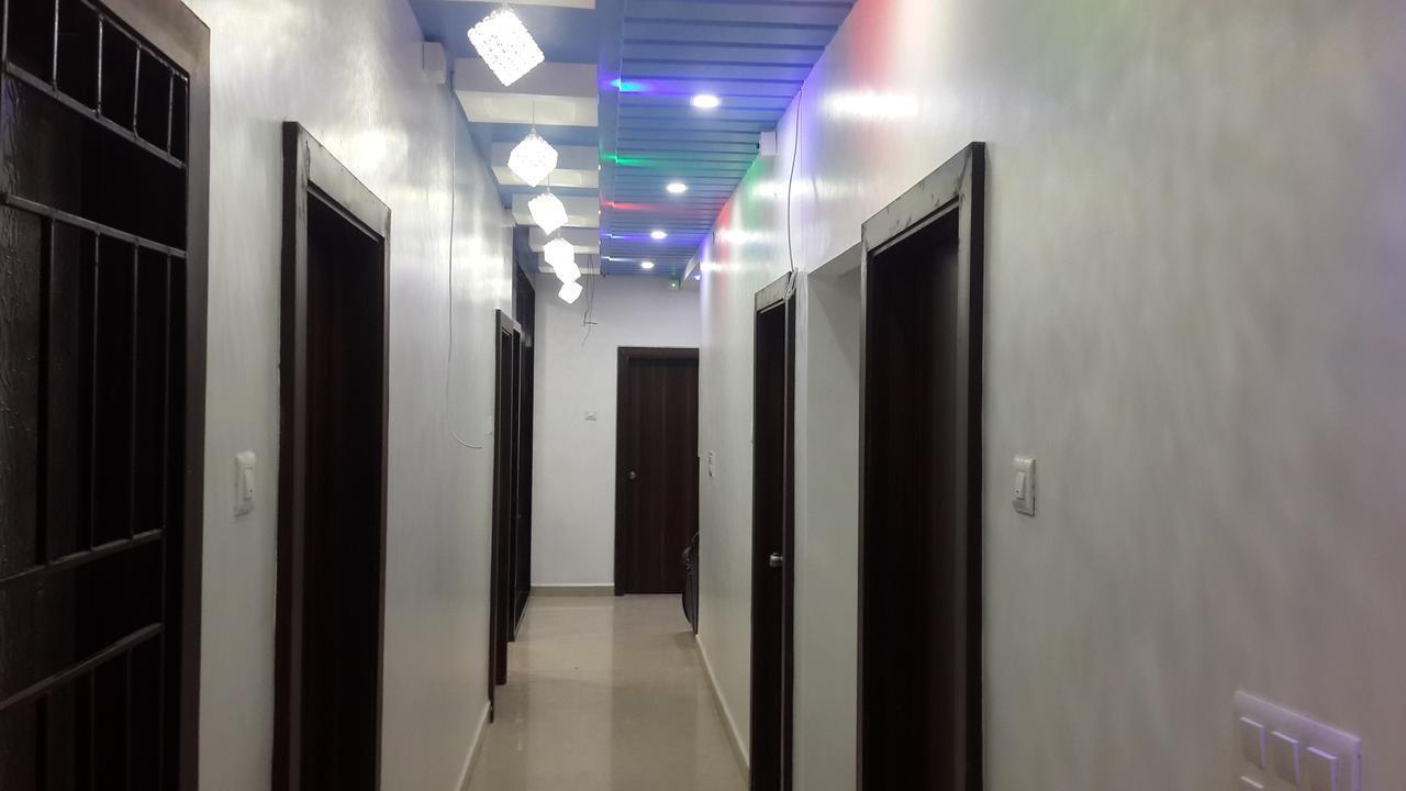 Hotel Holiday Era Opposite Railway Station Aurangabad  Exterior foto